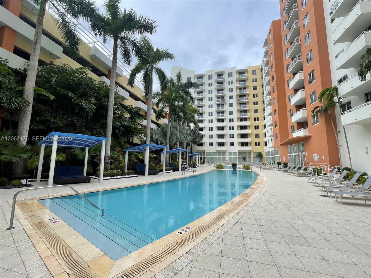 18800 NE 29th Ave, Unit 418, Aventura, FL 33180 Photo