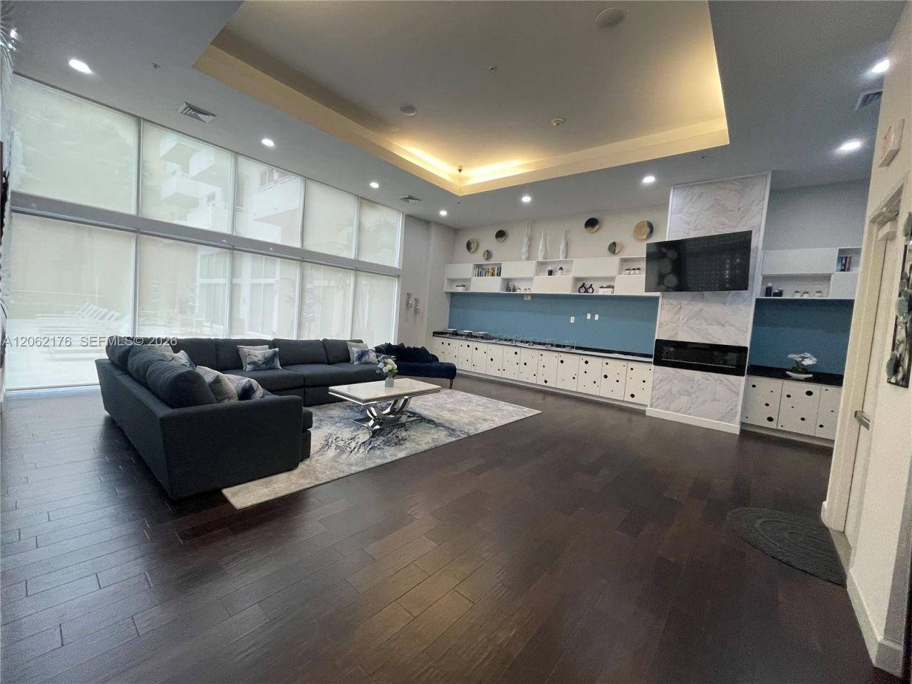 18800 NE 29th Ave, Unit 418, Aventura, FL 33180 Photo