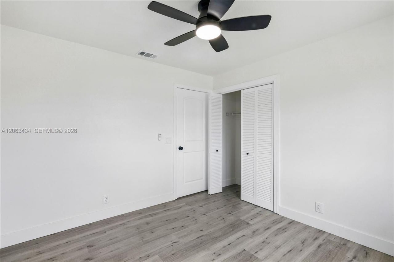 1867 NW 8th Ave, Homestead, FL 33030 Photo