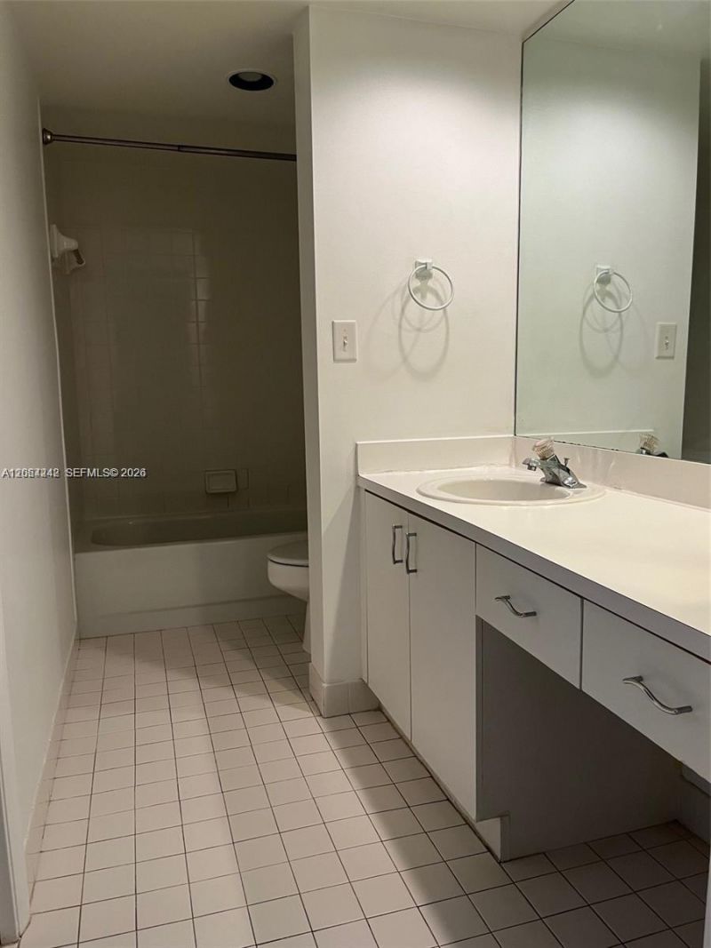 4730 SW 62nd Way, Unit 202, Davie, FL 33314 Photo