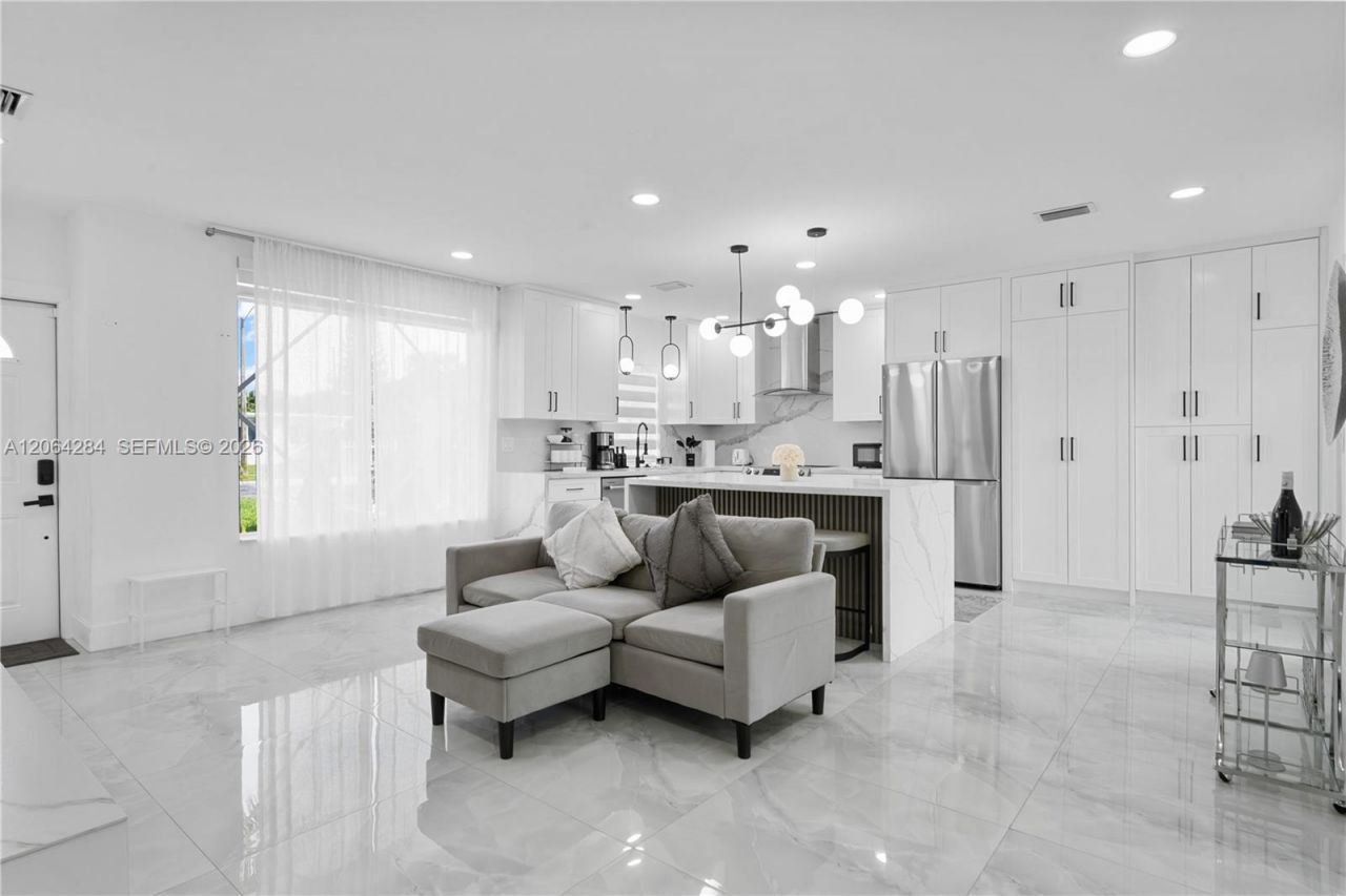 315 NW 106th St, Miami, FL 33150 Photo