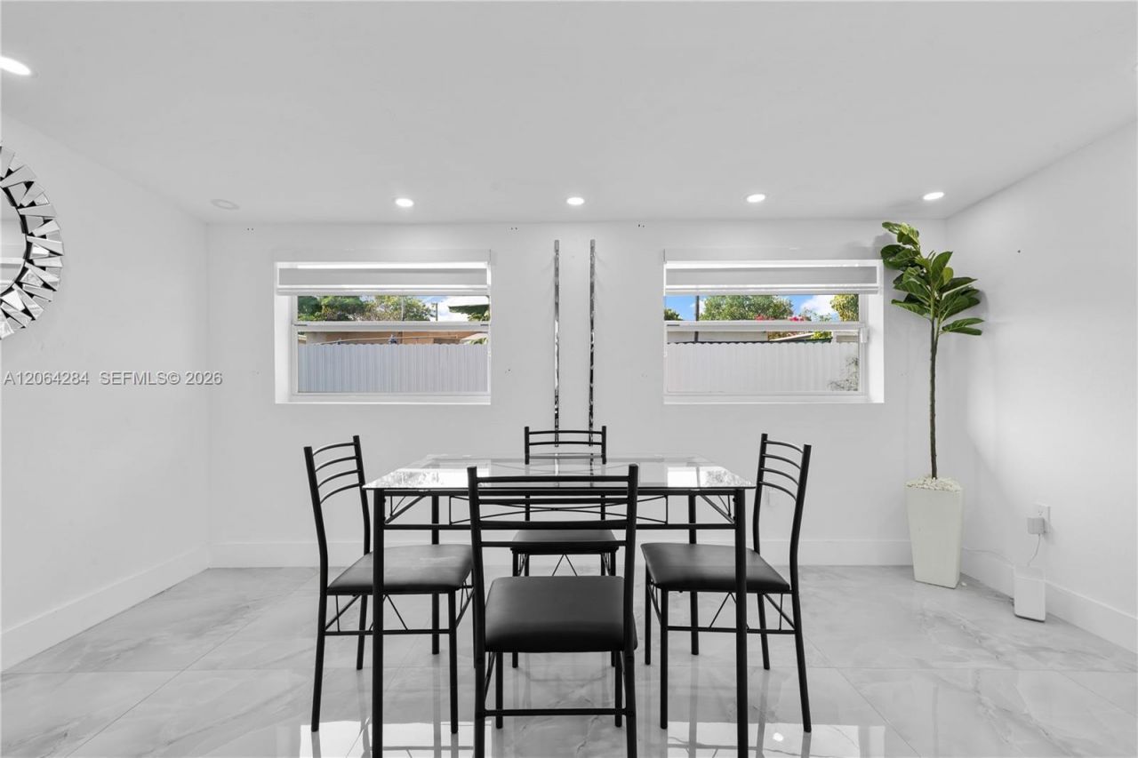 315 NW 106th St, Miami, FL 33150 Photo