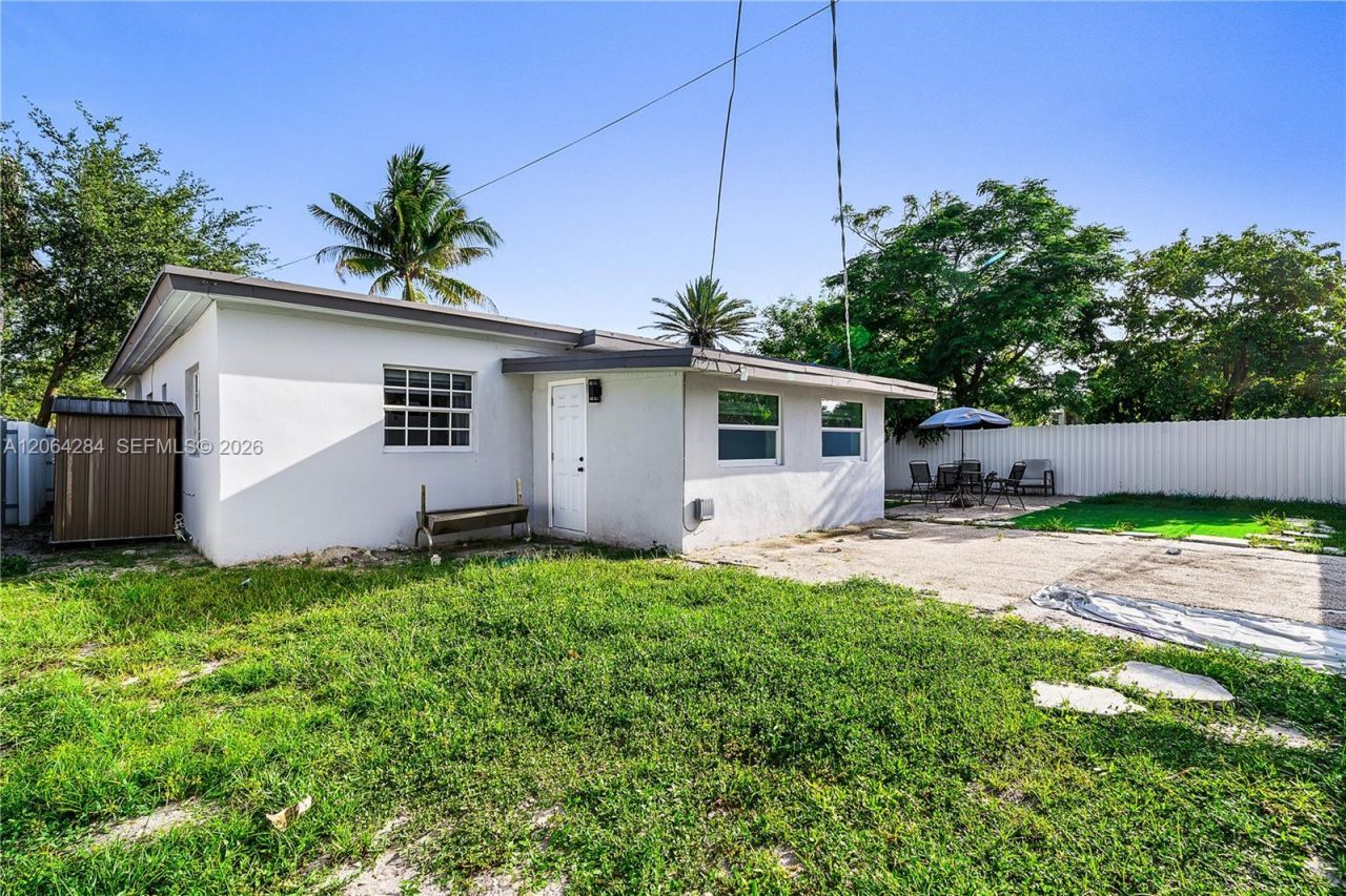 315 NW 106th St, Miami, FL 33150 Photo