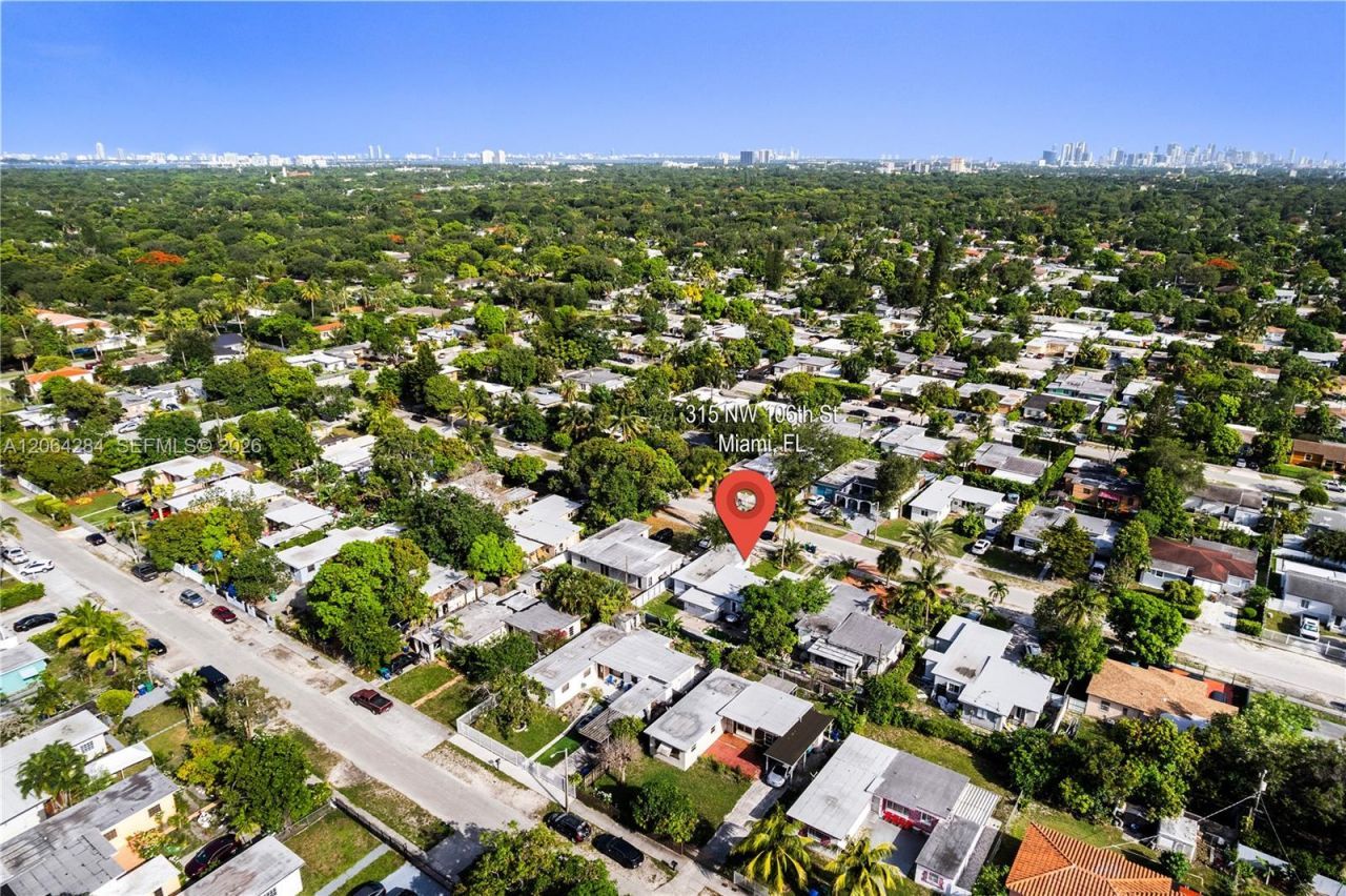 315 NW 106th St, Miami, FL 33150 Photo