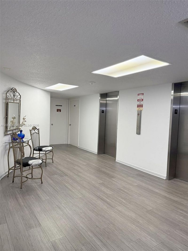 1817 S Ocean Dr, Unit 824, Hallandale Beach, FL 33009 Photo