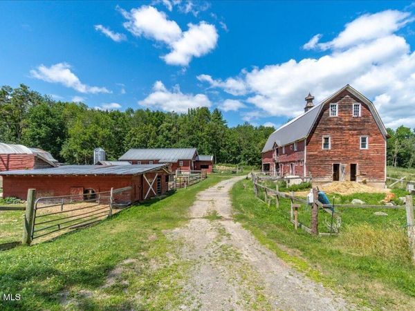 484 S Johnsburg Road, Warrensburg, NY 12885