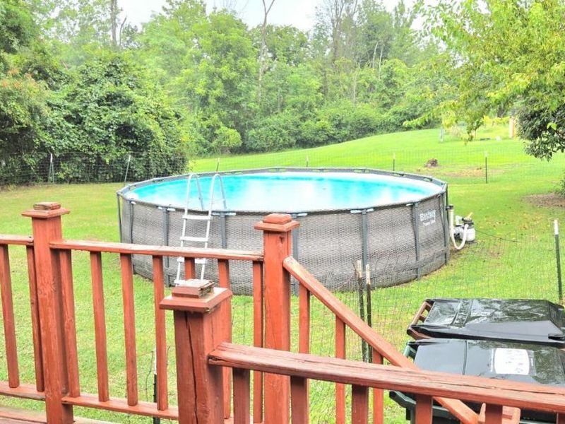 656 W Plane Street, Bethel, OH 45106 Photo 6