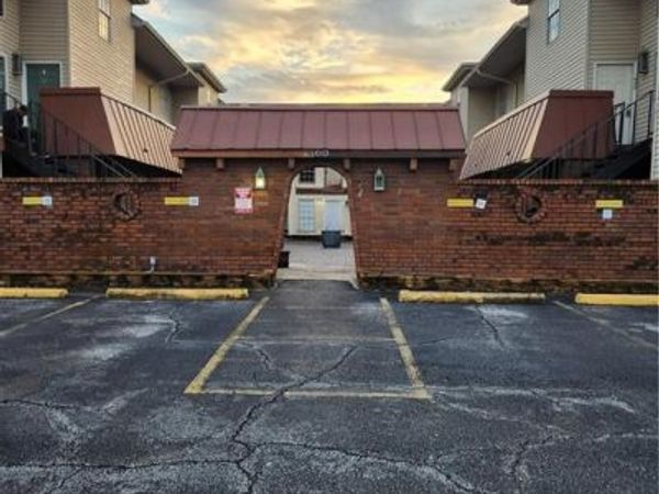2500 MANSON Avenue, Unit 423, Metairie, LA 70001
