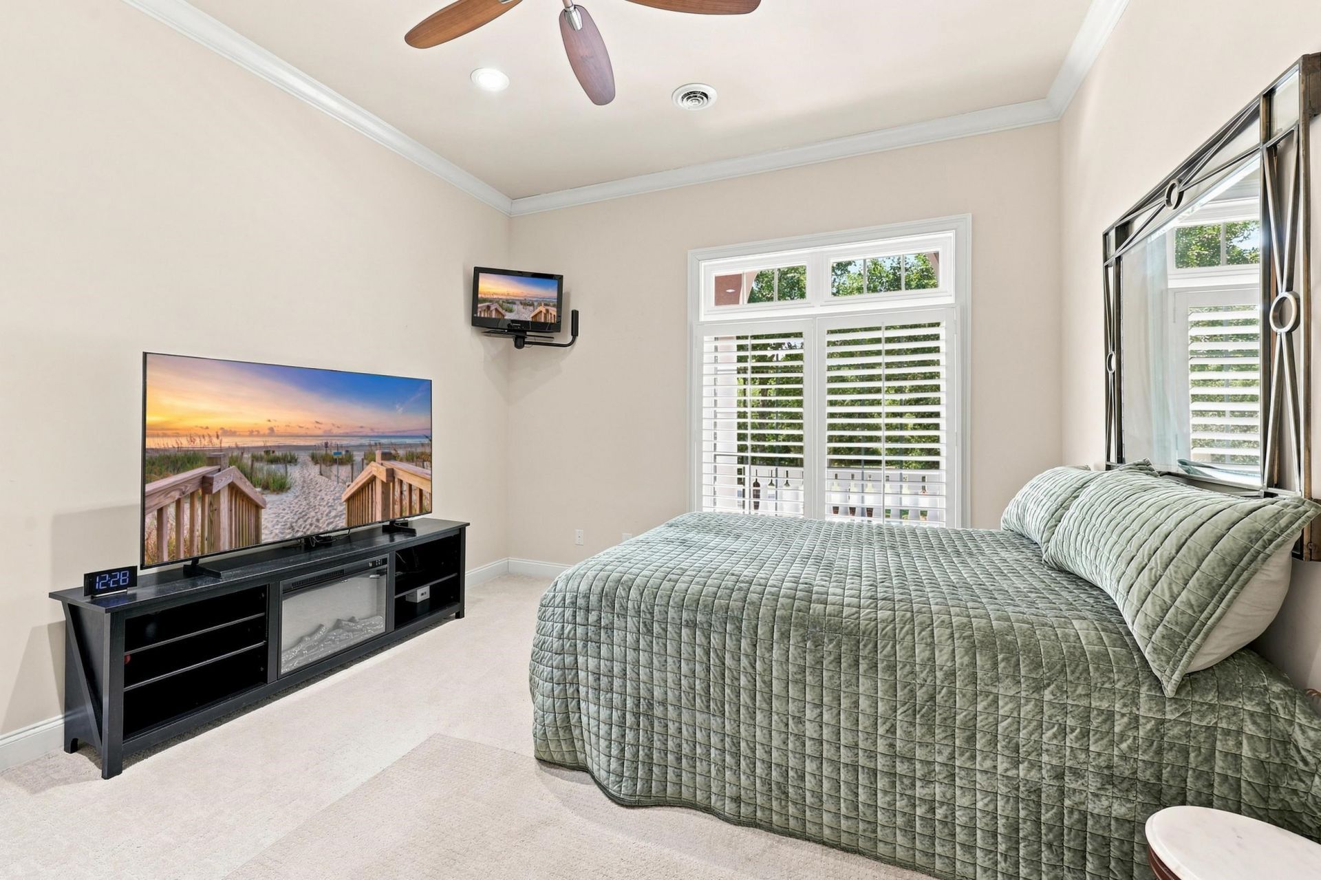 673 Collins Meadow Dr. Photo 31