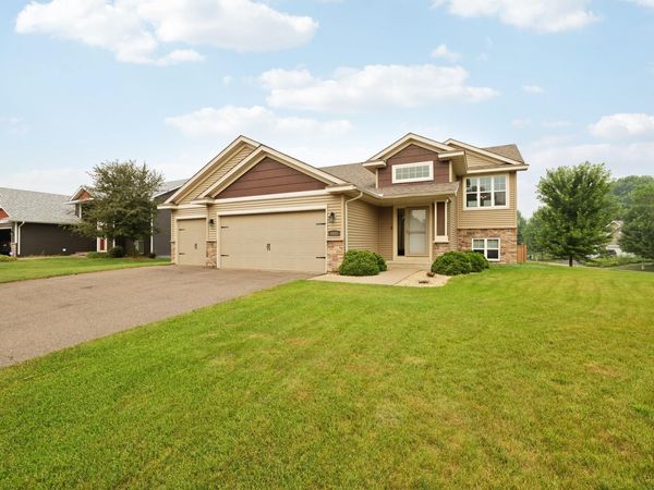 8631 Tessman Farm Road N, Brooklyn Park, MN 55445