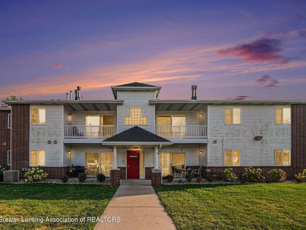 915 Carom Circle, Mason, MI 48854
