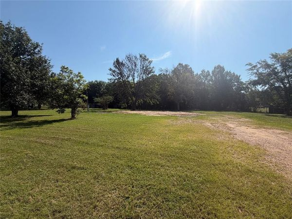 595 Fm 911 S, Avery, TX 75554