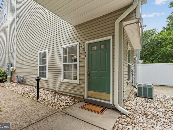 25 PHOENIX COURT , TINTON FALLS, NJ 07712