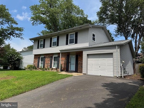 1717 FALLSWAY DRIVE , CROFTON, MD 21114