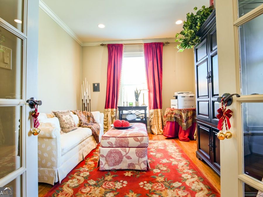 Property Image 11