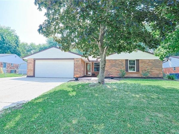 7240 Rustic Woods Drive, Huber Heights, OH 45424