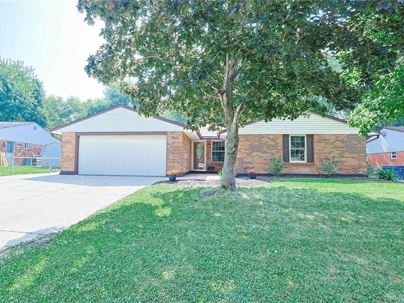 7240 Rustic Woods Drive, Huber Heights, OH 45424 Photo 1