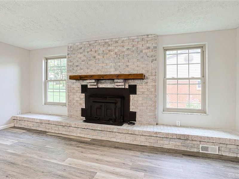 7240 Rustic Woods Drive, Huber Heights, OH 45424 Photo 10