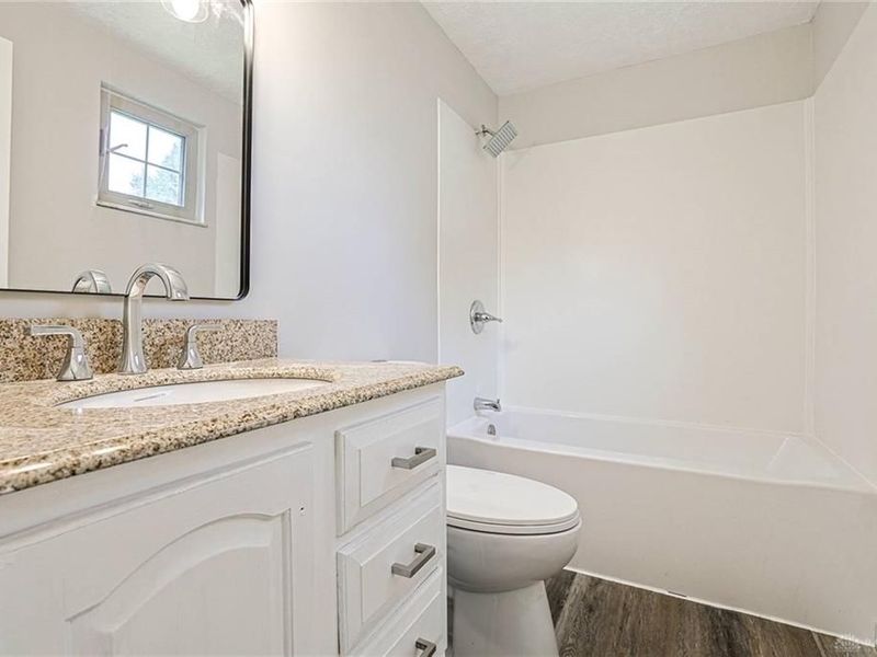 7240 Rustic Woods Drive, Huber Heights, OH 45424 Photo 17