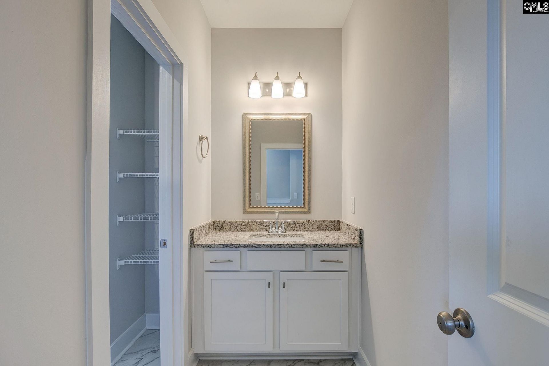 802 Lexington Avenue  Photo 21