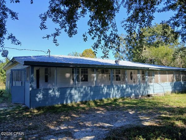 25966 NE George Maloy Lane , Altha, FL 32421