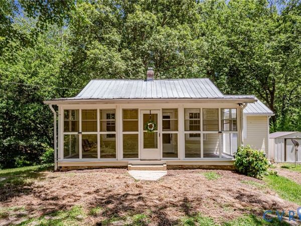 1845 Powhatan Trail , King William, VA 23086