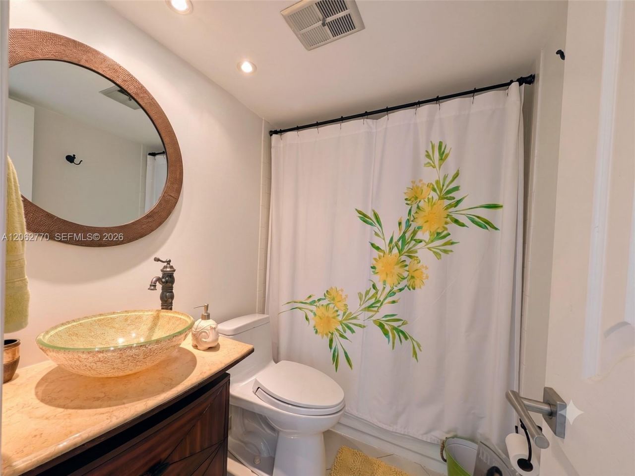 575 Crandon Blvd, Unit 706, Key Biscayne, FL 33149 Photo
