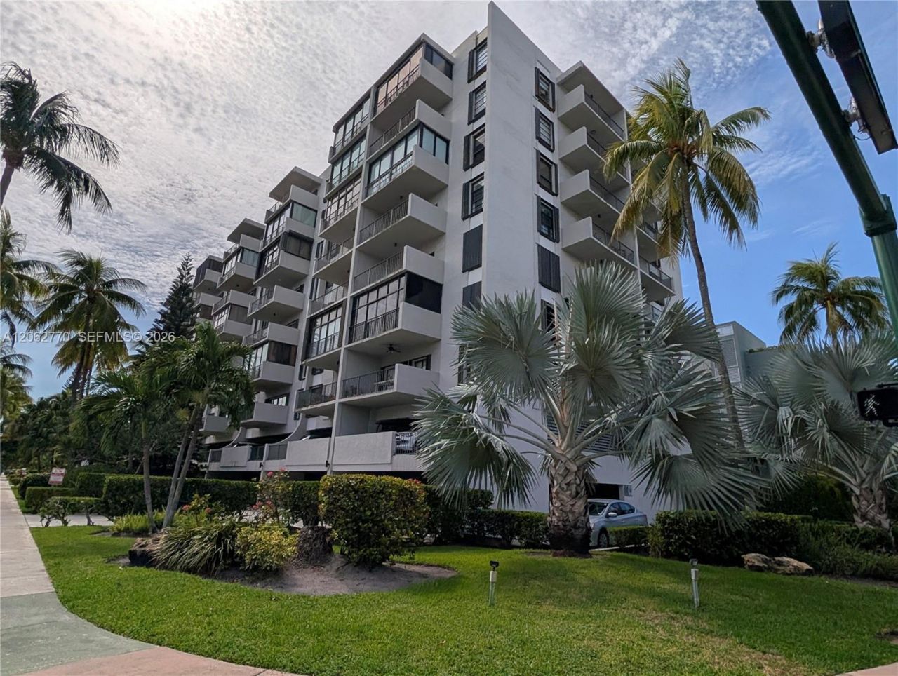 575 Crandon Blvd, Unit 706, Key Biscayne, FL 33149 Photo