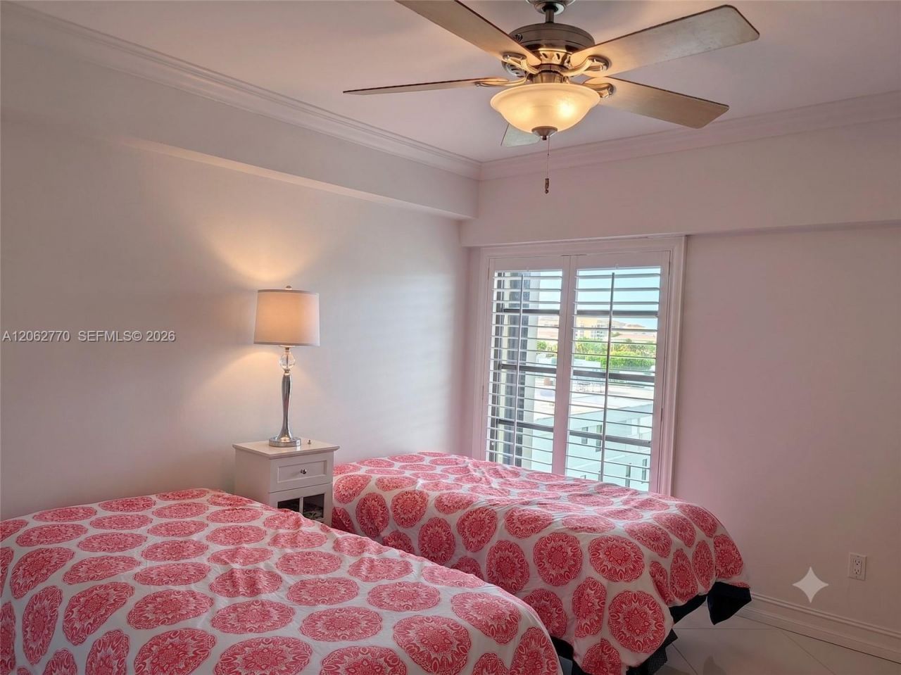 575 Crandon Blvd, Unit 706, Key Biscayne, FL 33149 Photo