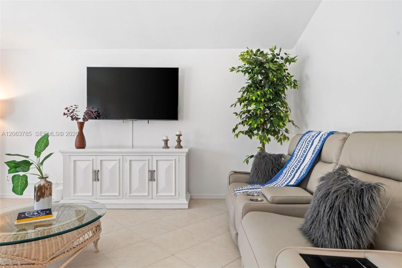 21489 Sheridan Run, Estero, FL 33928 Photo