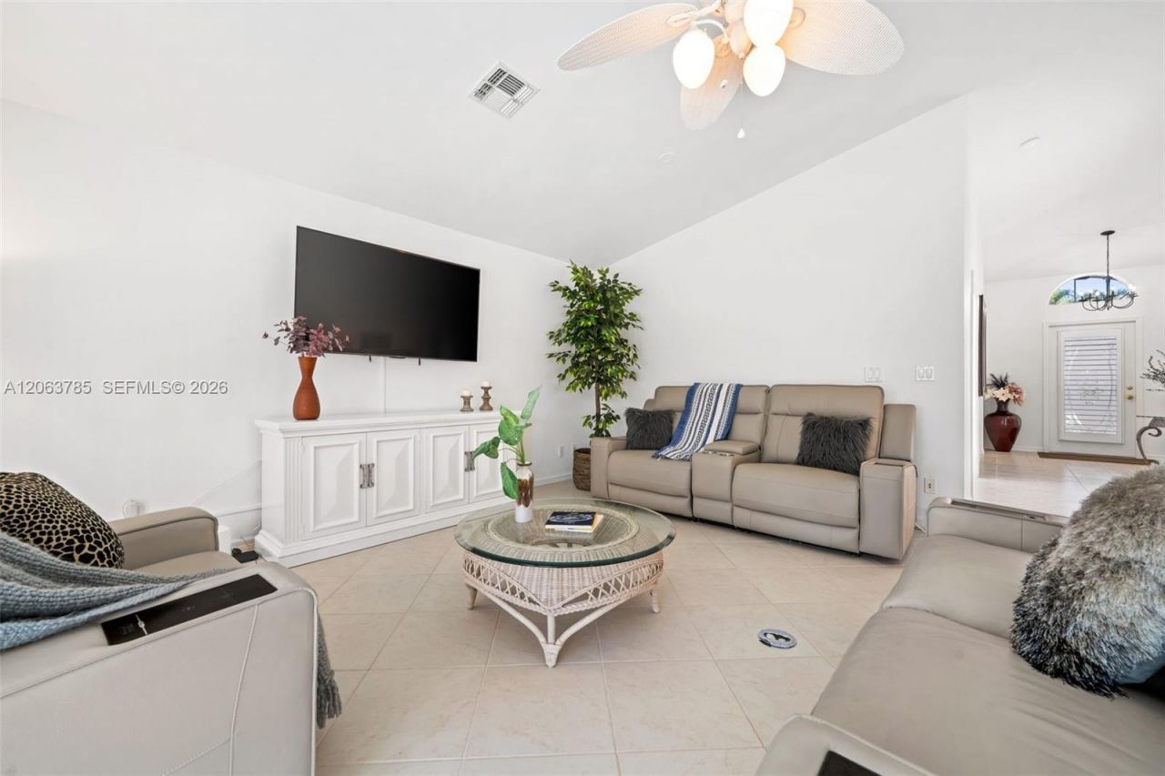 21489 Sheridan Run, Estero, FL 33928 Photo