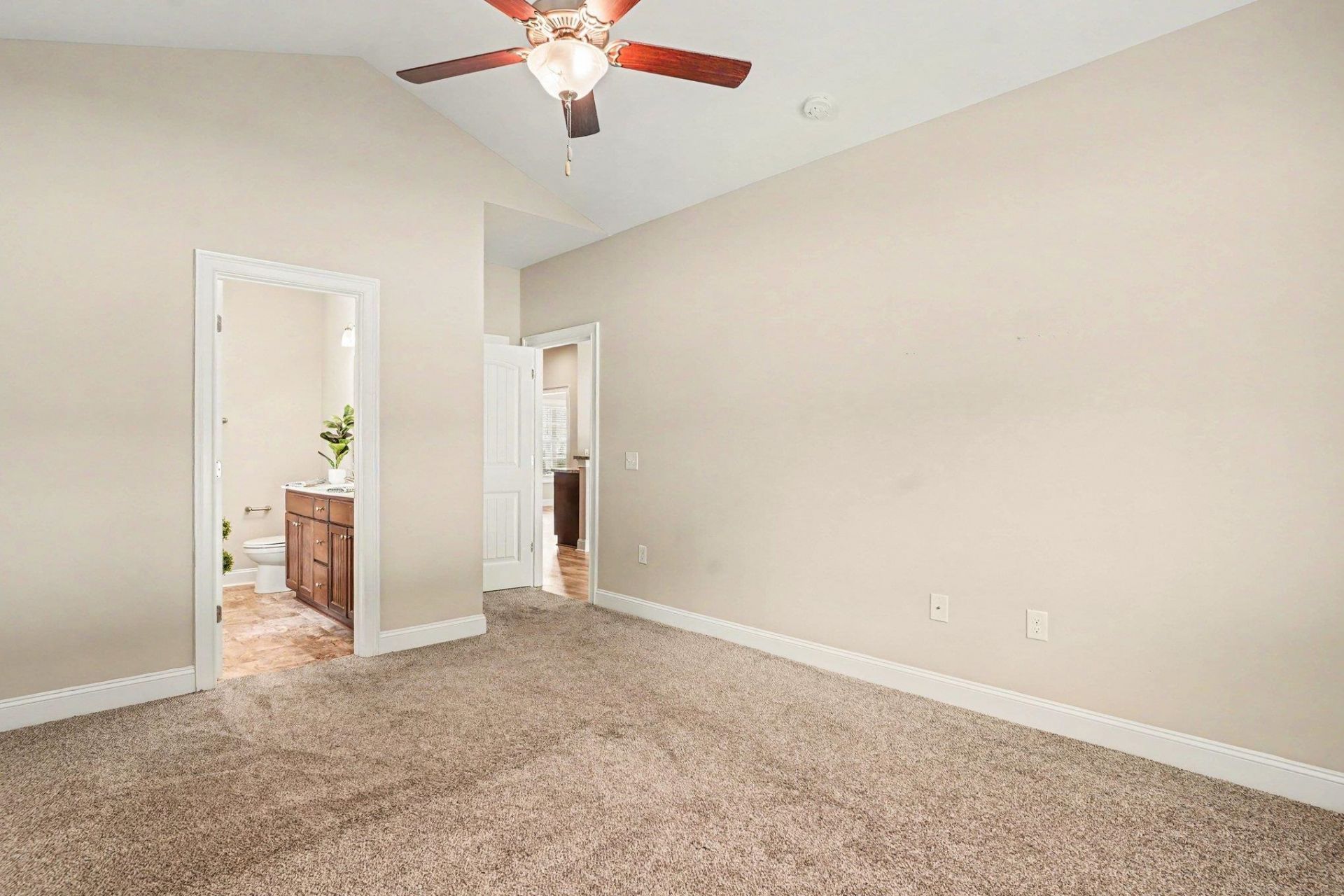 168 Baylee Circle Photo 17
