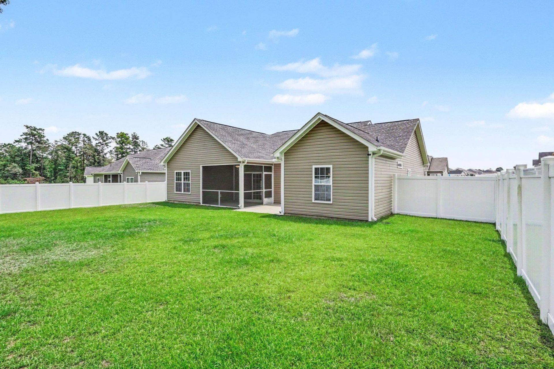 168 Baylee Circle Photo 2