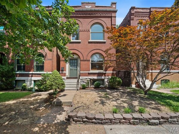 4451 Gibson Avenue , St Louis, MO 63110