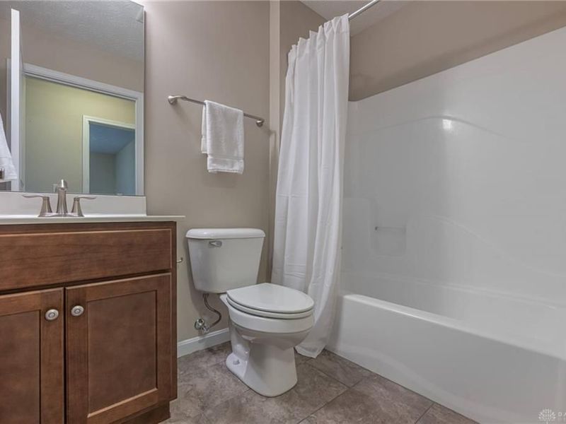 101 Silver Oak Court, Carlisle, OH 45005 Photo 17
