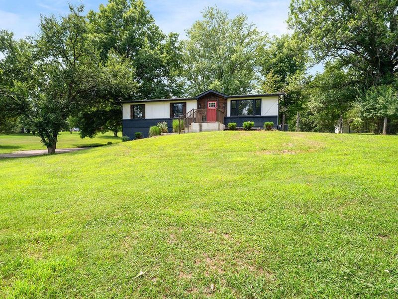 10321 Madonna Drive, Alexandria, KY 41001 Photo 1