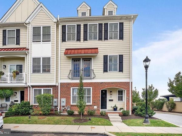 22 BRIDGE AVENUE , BERWYN, PA 19312