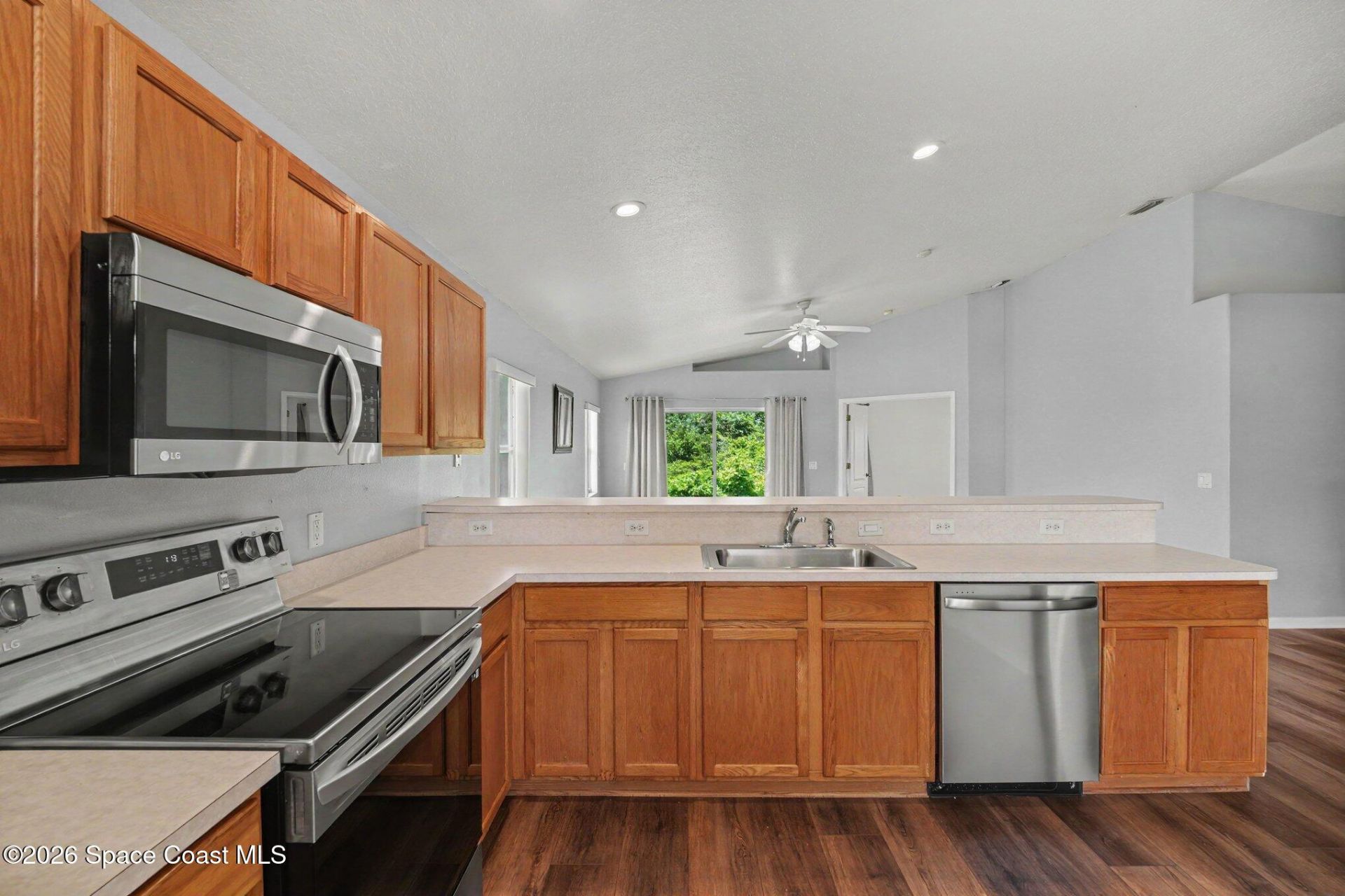 2476 Hidden Pine Lane NE , Palm Bay, FL 32905 Photo