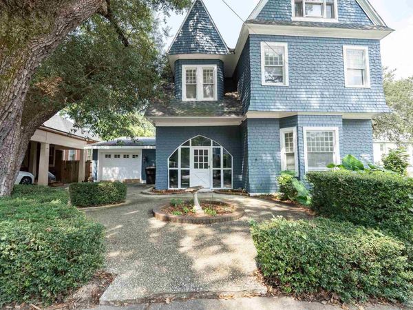 713 N Spring St, Pensacola, FL 32501