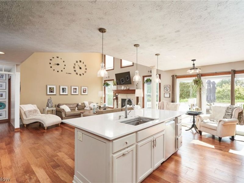 12399 Bridgemont Avenue NW, Uniontown, OH 44685 Photo 10