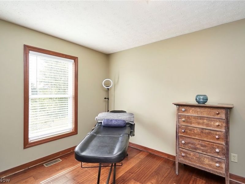 12399 Bridgemont Avenue NW, Uniontown, OH 44685 Photo 14