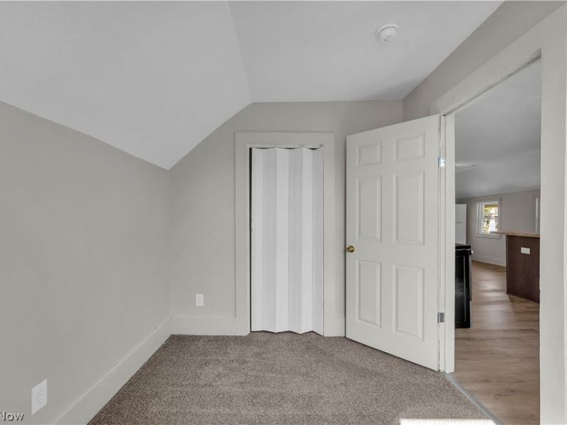 3187 W 44th Street , Unit 2/UP, Cleveland, OH 44109 Photo 14
