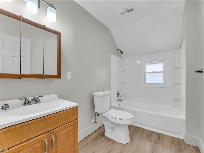 3187 W 44th Street , Unit 2/UP, Cleveland, OH 44109 Photo 21