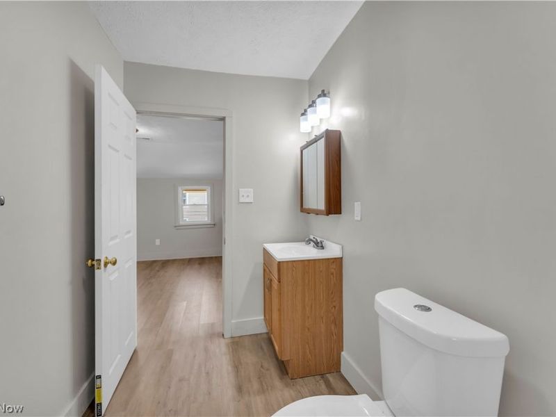 3187 W 44th Street , Unit 2/UP, Cleveland, OH 44109 Photo 22