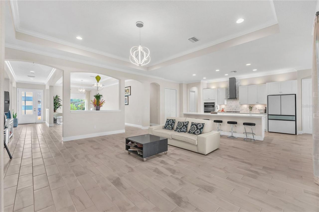 814 Tirano Way, Sun City Center, FL 33573 Photo