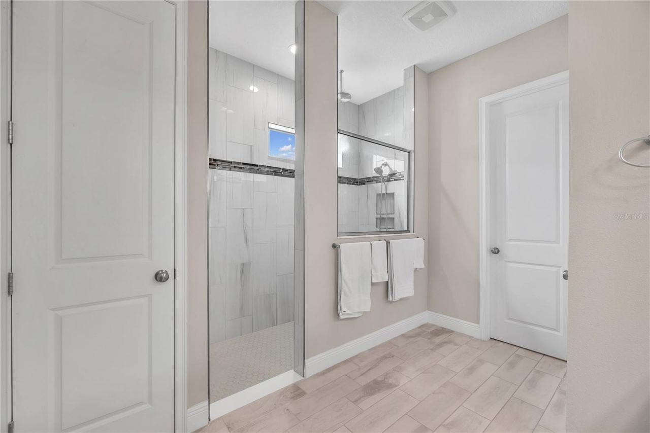 814 Tirano Way, Sun City Center, FL 33573 Photo