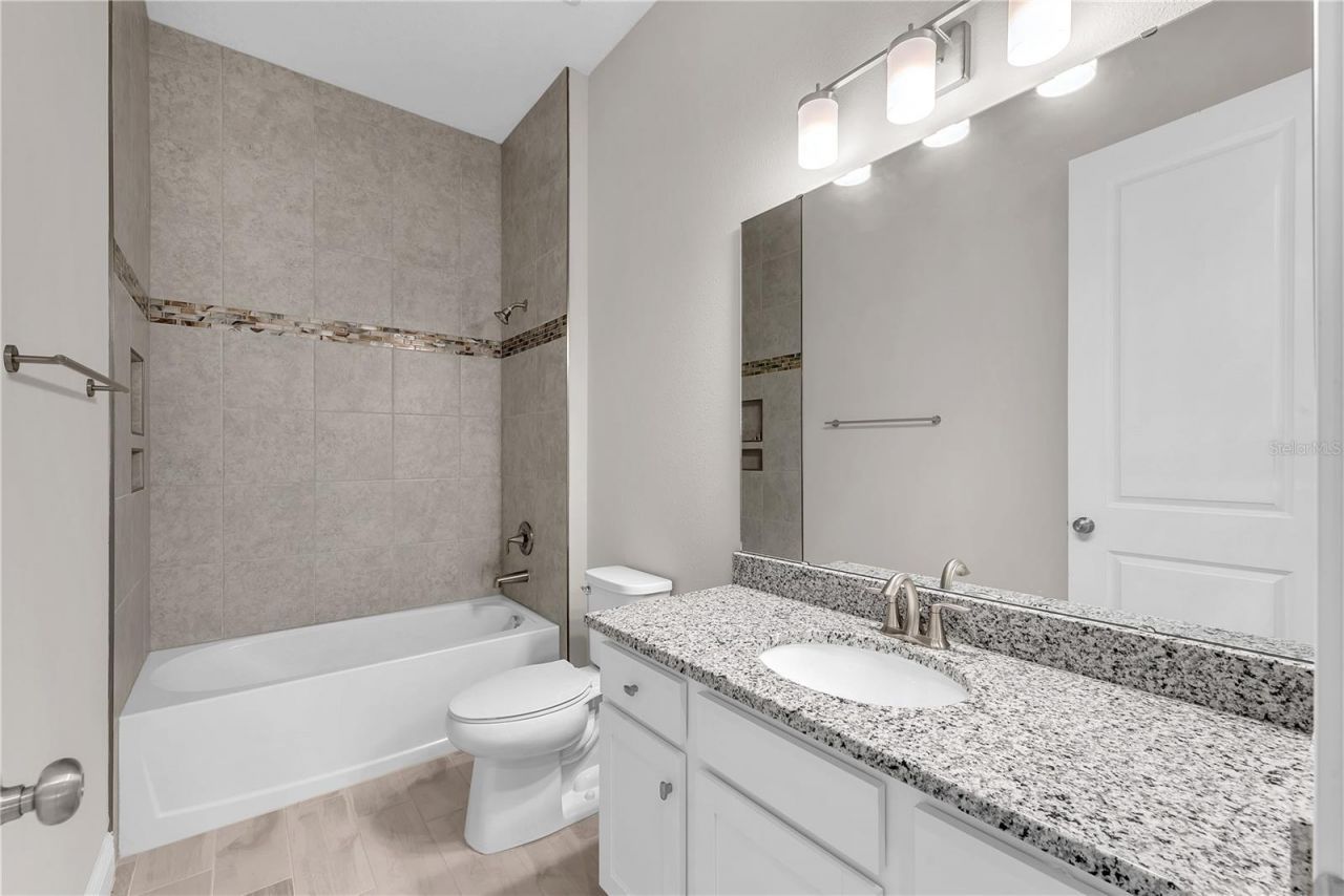 814 Tirano Way, Sun City Center, FL 33573 Photo