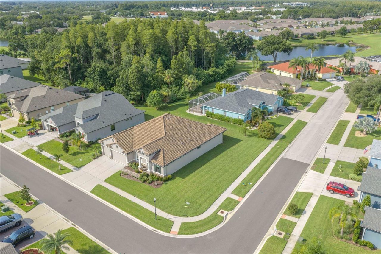 814 Tirano Way, Sun City Center, FL 33573 Photo