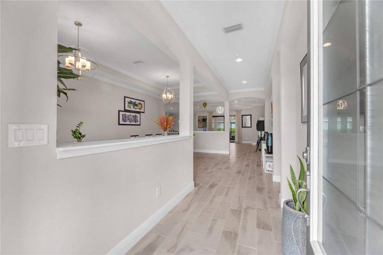 814 Tirano Way, Sun City Center, FL 33573 Photo