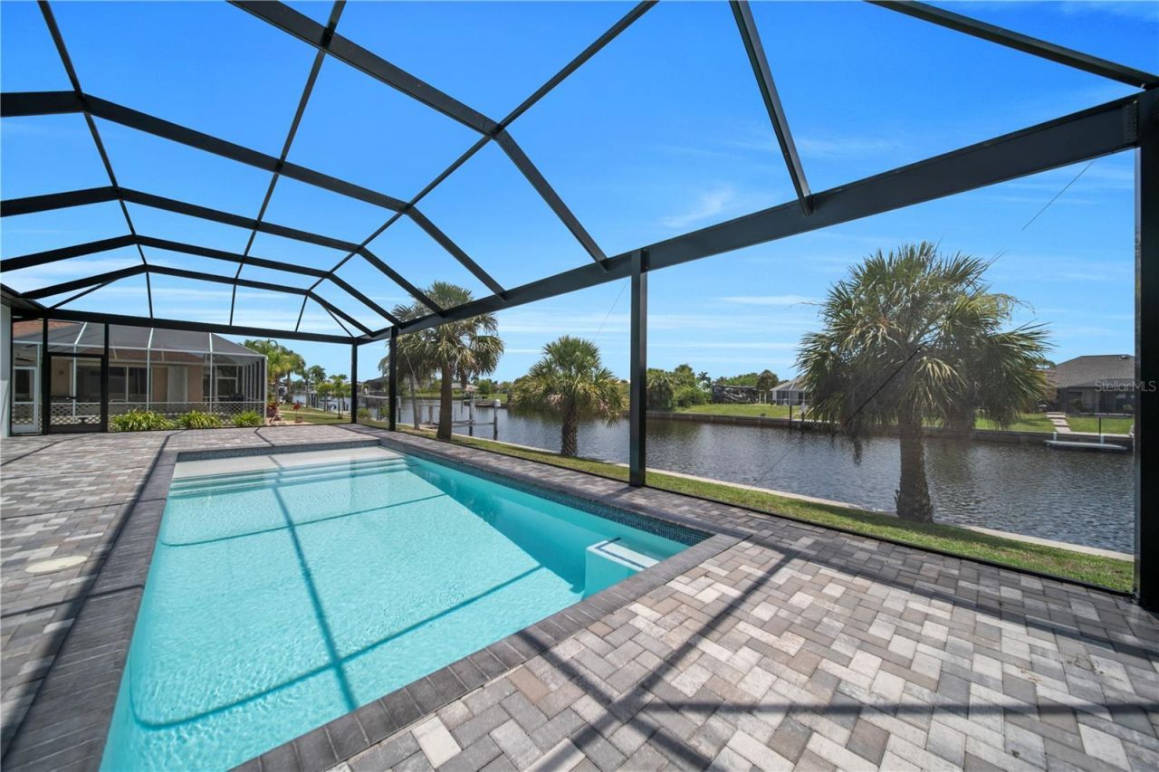 4129 Flamingo Boulevard , Port Charlotte, FL 33948 Photo